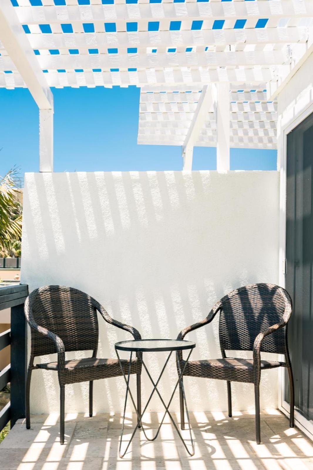 Seaside Laguna Inn & Suites Лагуна Бич Экстерьер фото